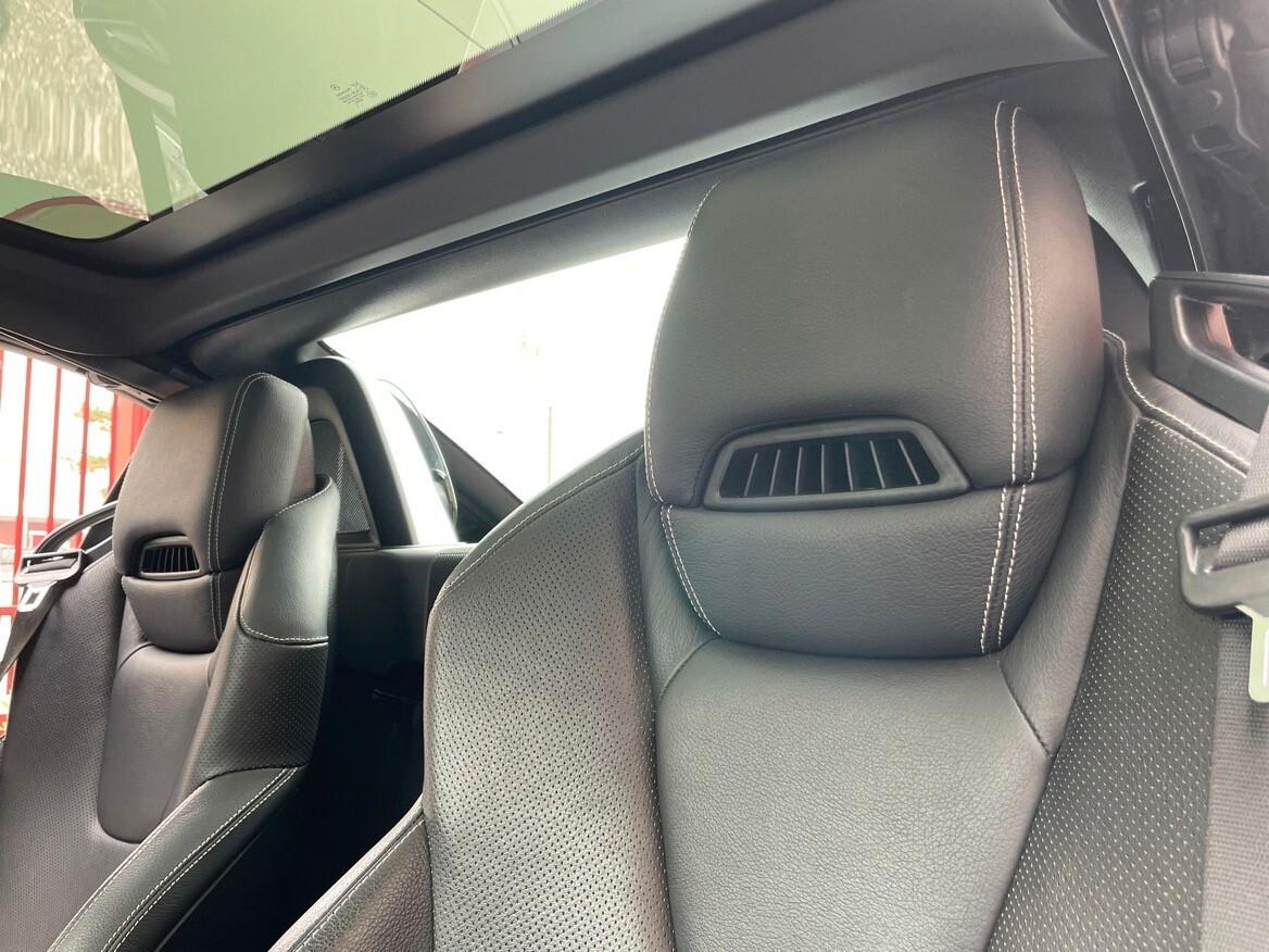 Mercedes-benz SLC 180 Premium