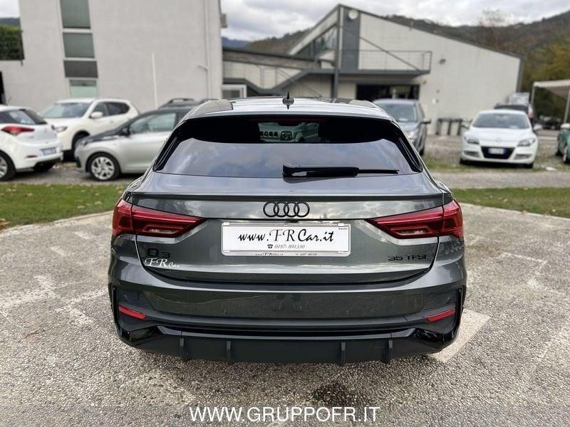 Audi Q3 SPB 35 TFSI Identity Black