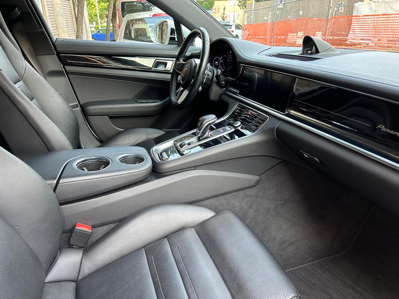 Porsche Panamera 2.9 4 E-Hybrid 10 years Edition