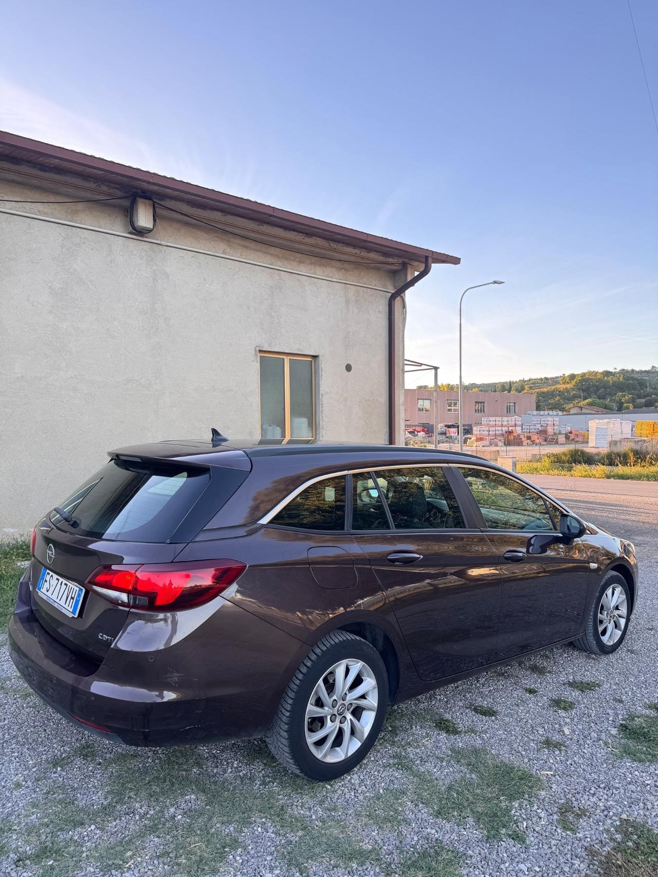 Opel Astra 1.6 CDTi 110CV Start&Stop Sports Tourer Business