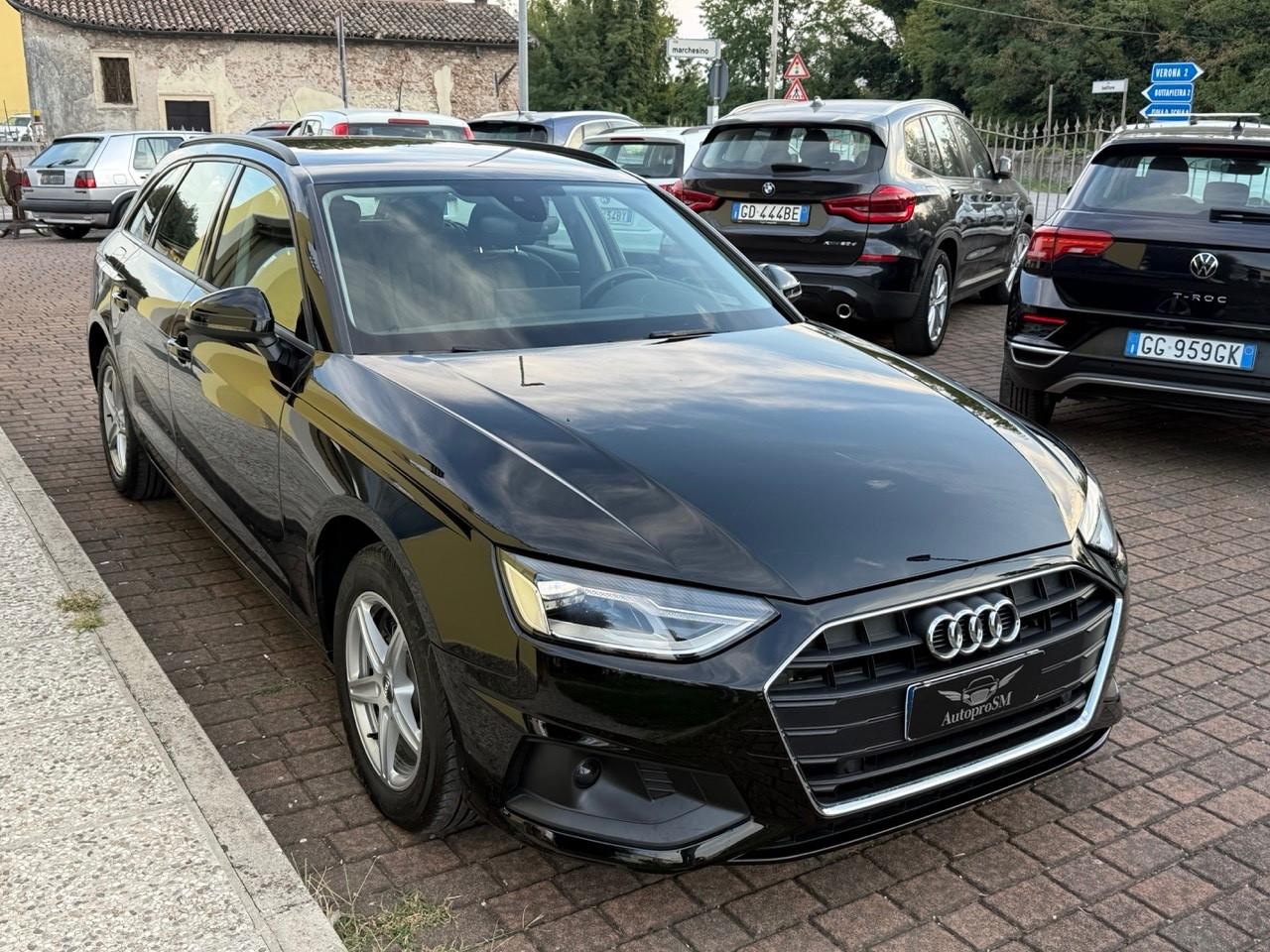 Audi A4 Avant 30 TDI/136 CV S tronic PREZZO REALE