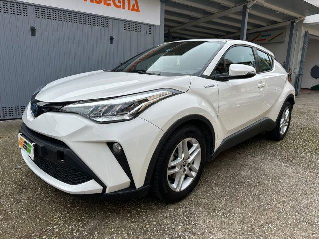 TOYOTA C-HR 1.8 Hybrid E-CVT Business