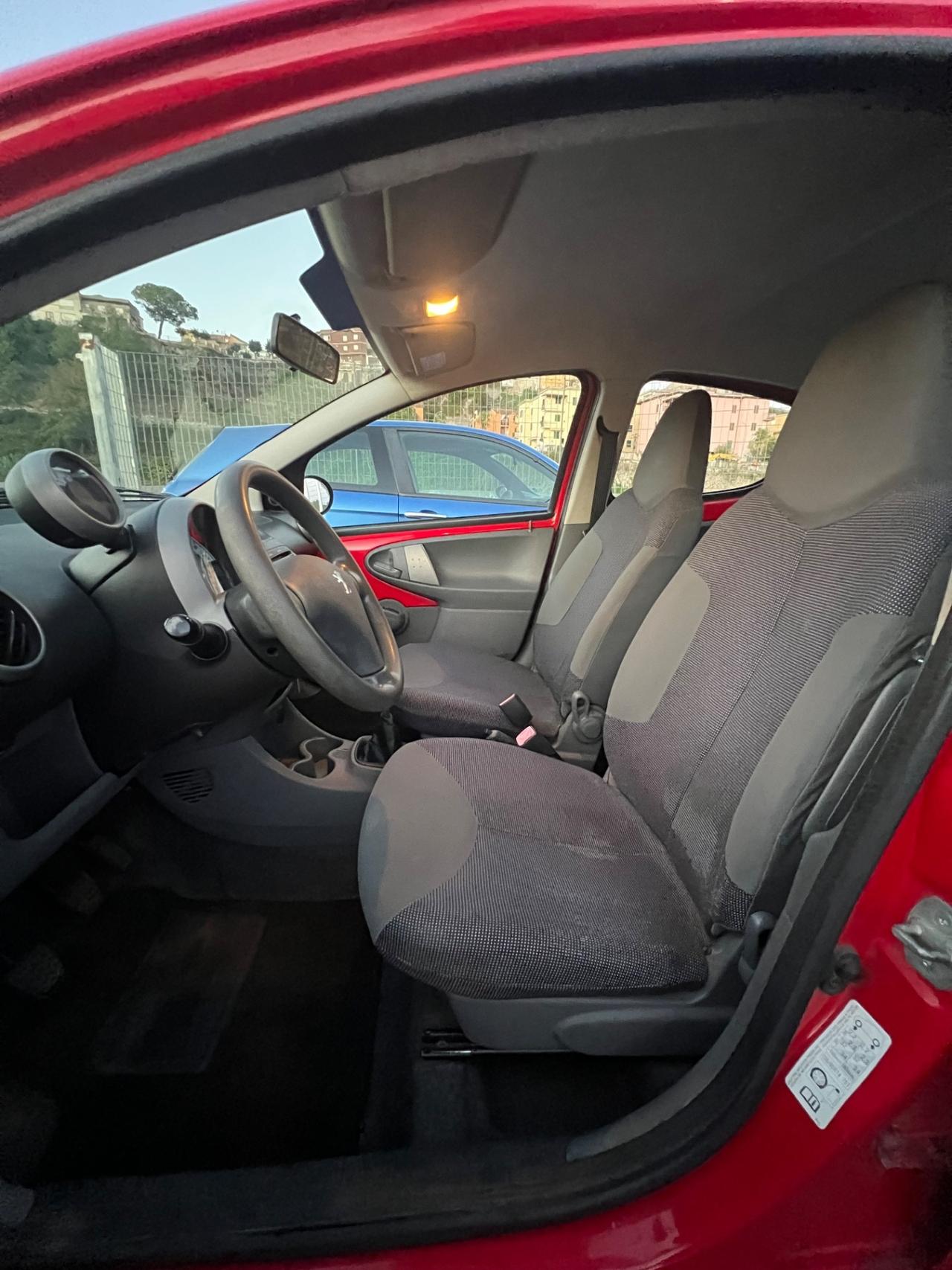 Peugeot 107 1.0 68CV 5p. Urban Move