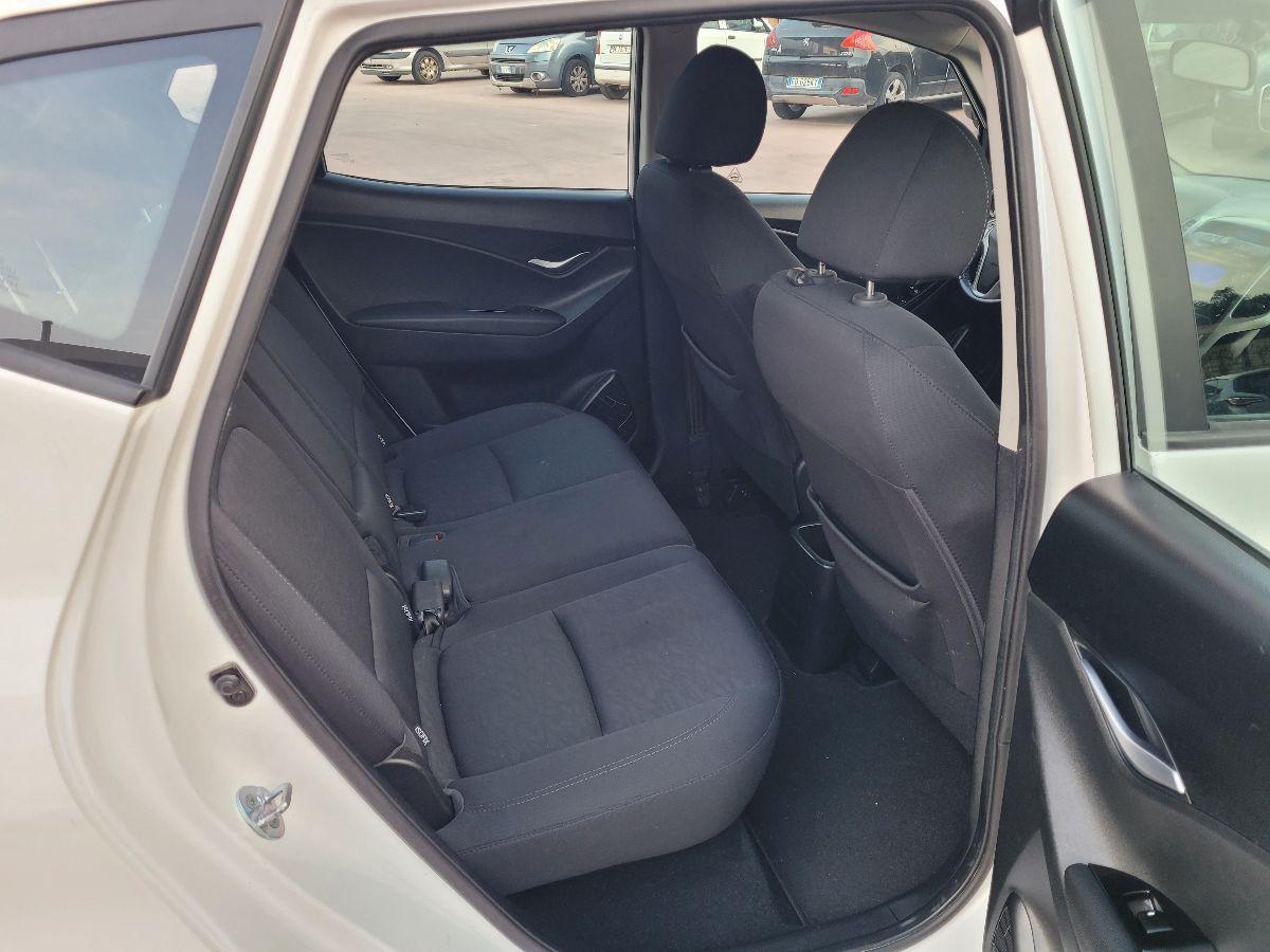 HYUNDAI - iX20 - 1.4 90 CV Econext Comfort