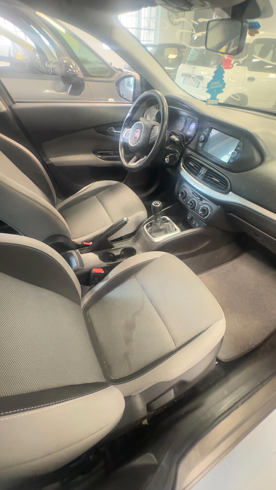 Fiat Tipo 1.3 Mjt 4 porte Lounge
