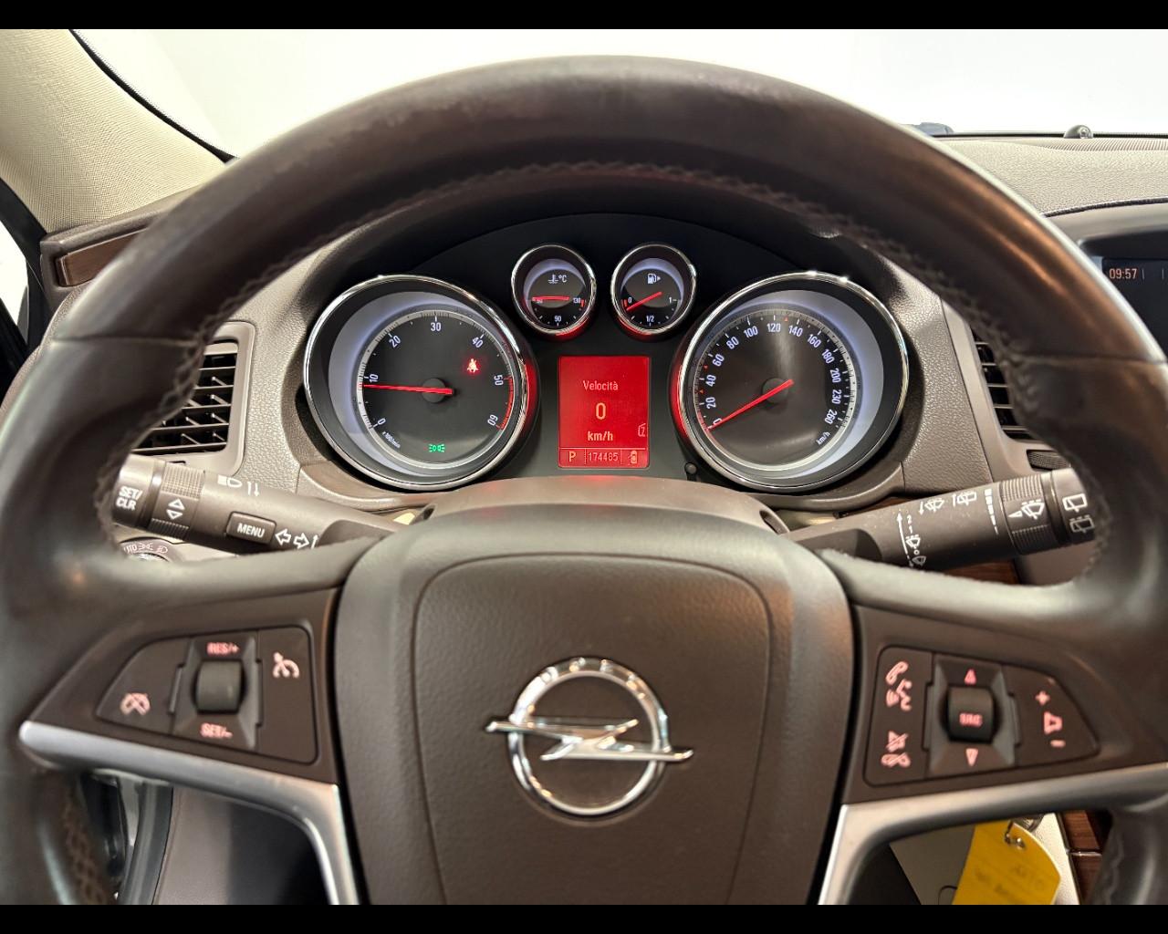 OPEL INSIGNA SPORTS TOURER 2.0