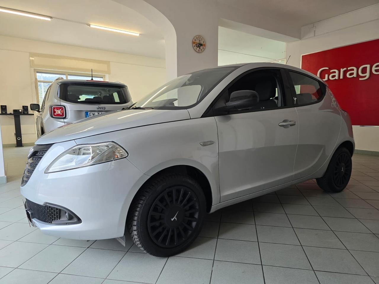 Lancia Ypsilon 1.3 MJT S&S Elefantino