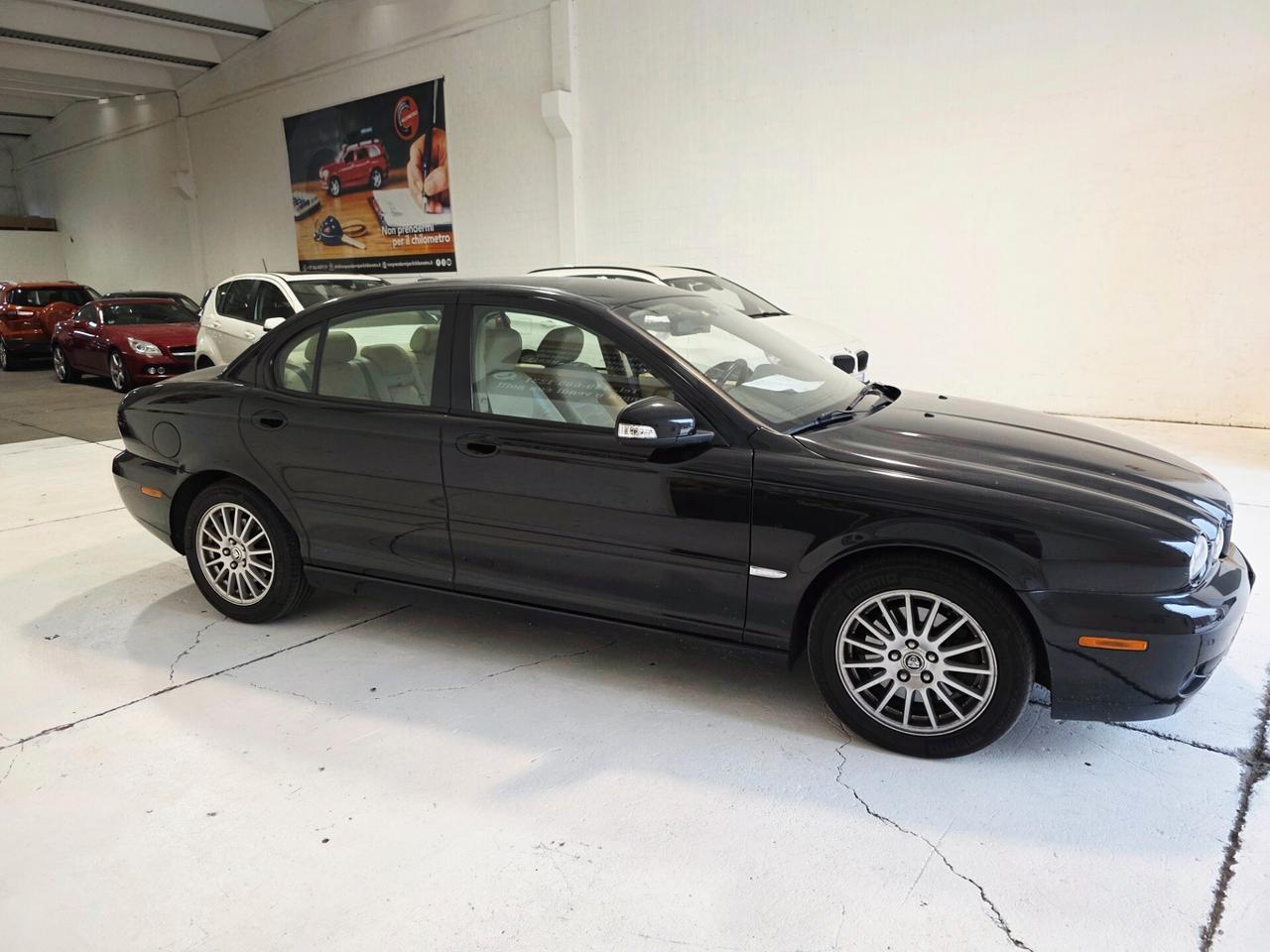 Jaguar X-Type 2.2D cat aut. Premium Luxury cDPF
