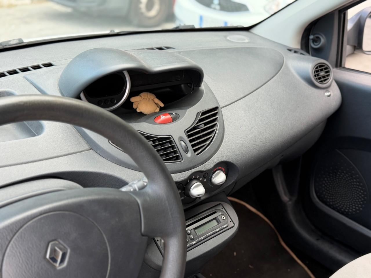 Renault Twingo 1.2 benzina 75cv 2010 - euro5