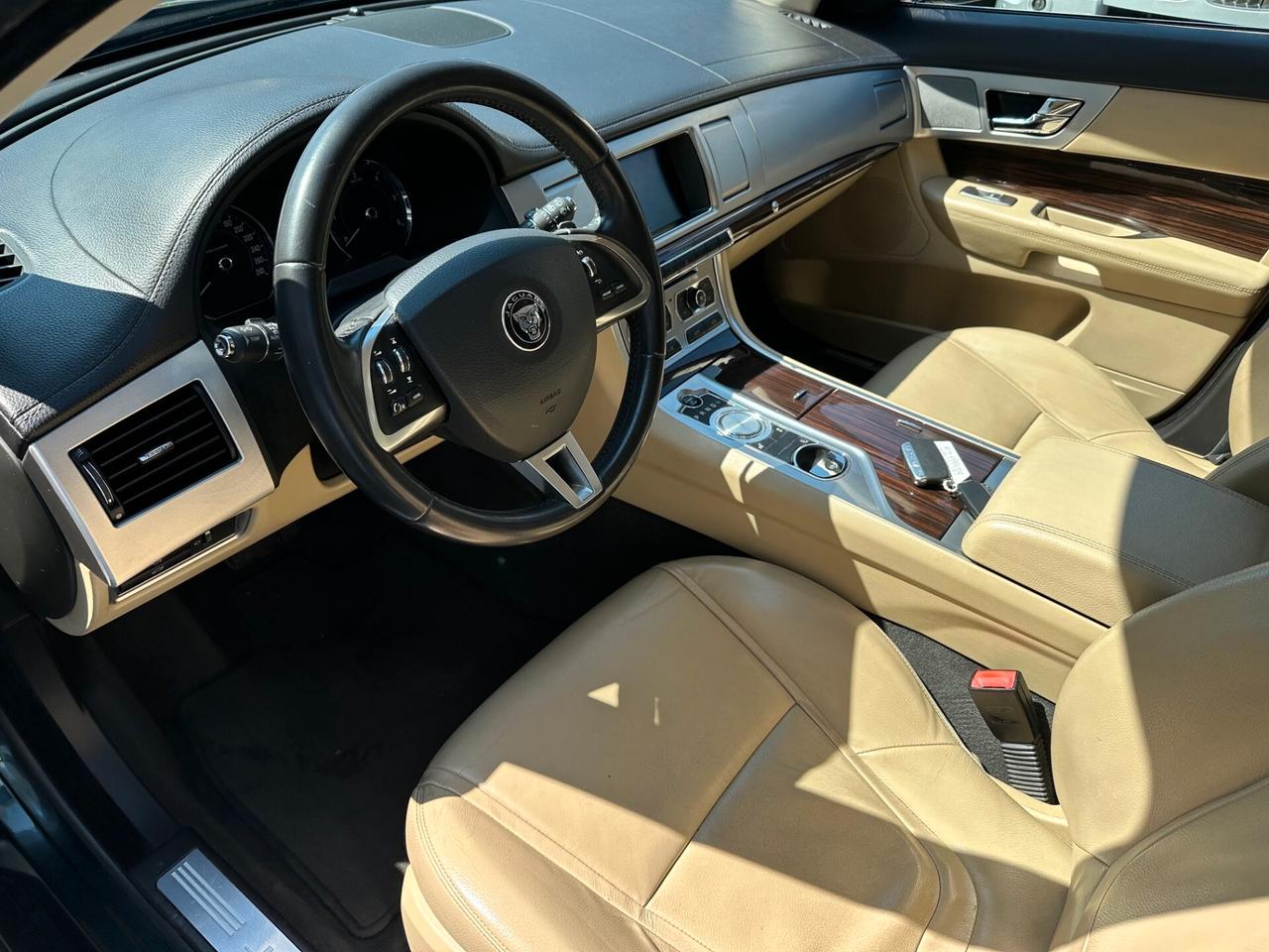 Jaguar XF Sportbrake 2.2 D 200 CV Luxury*EURO5B*FULL OPTIONAL