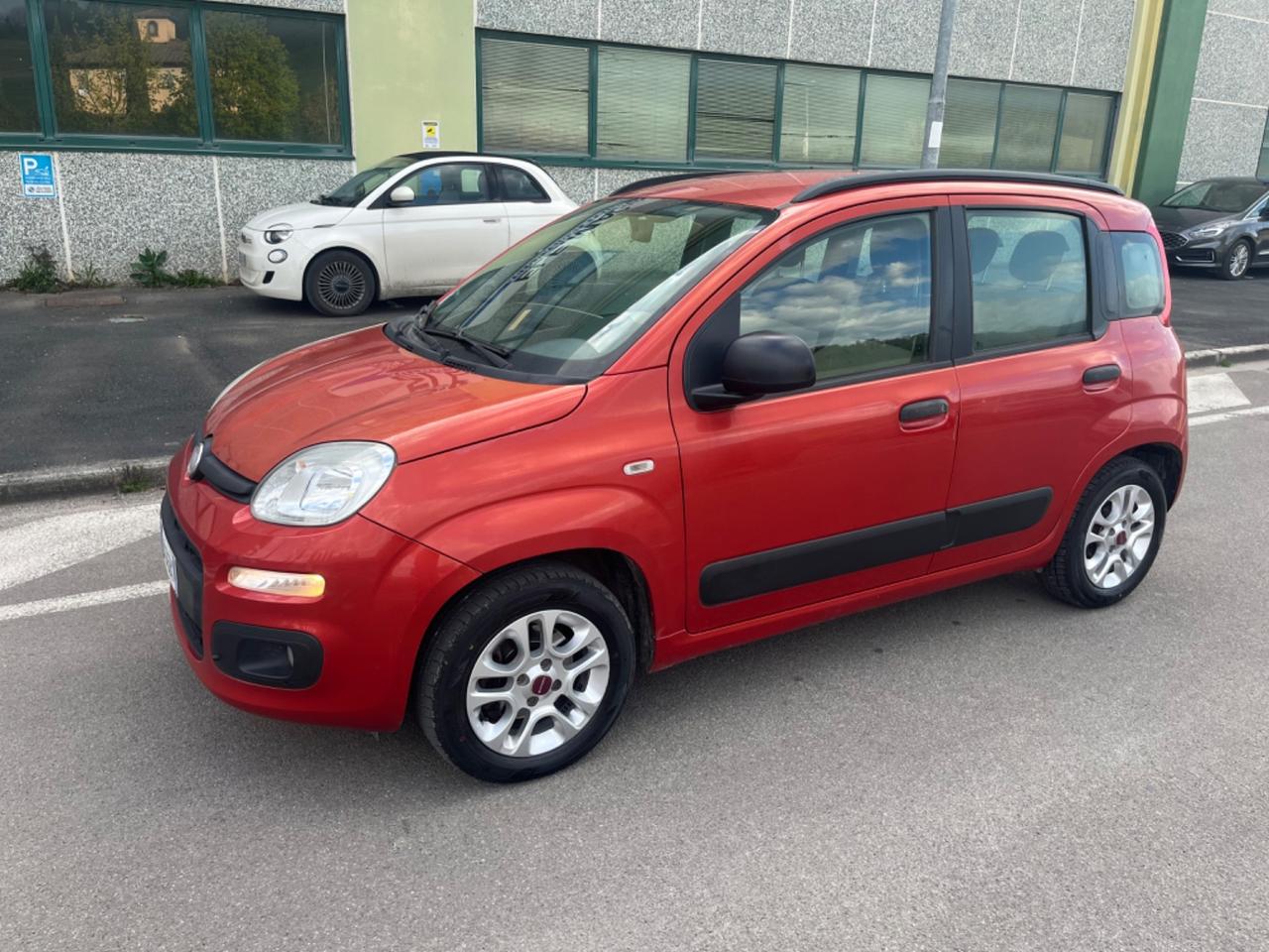 Fiat Panda 1.2 Lounge 2012 84.000 KM