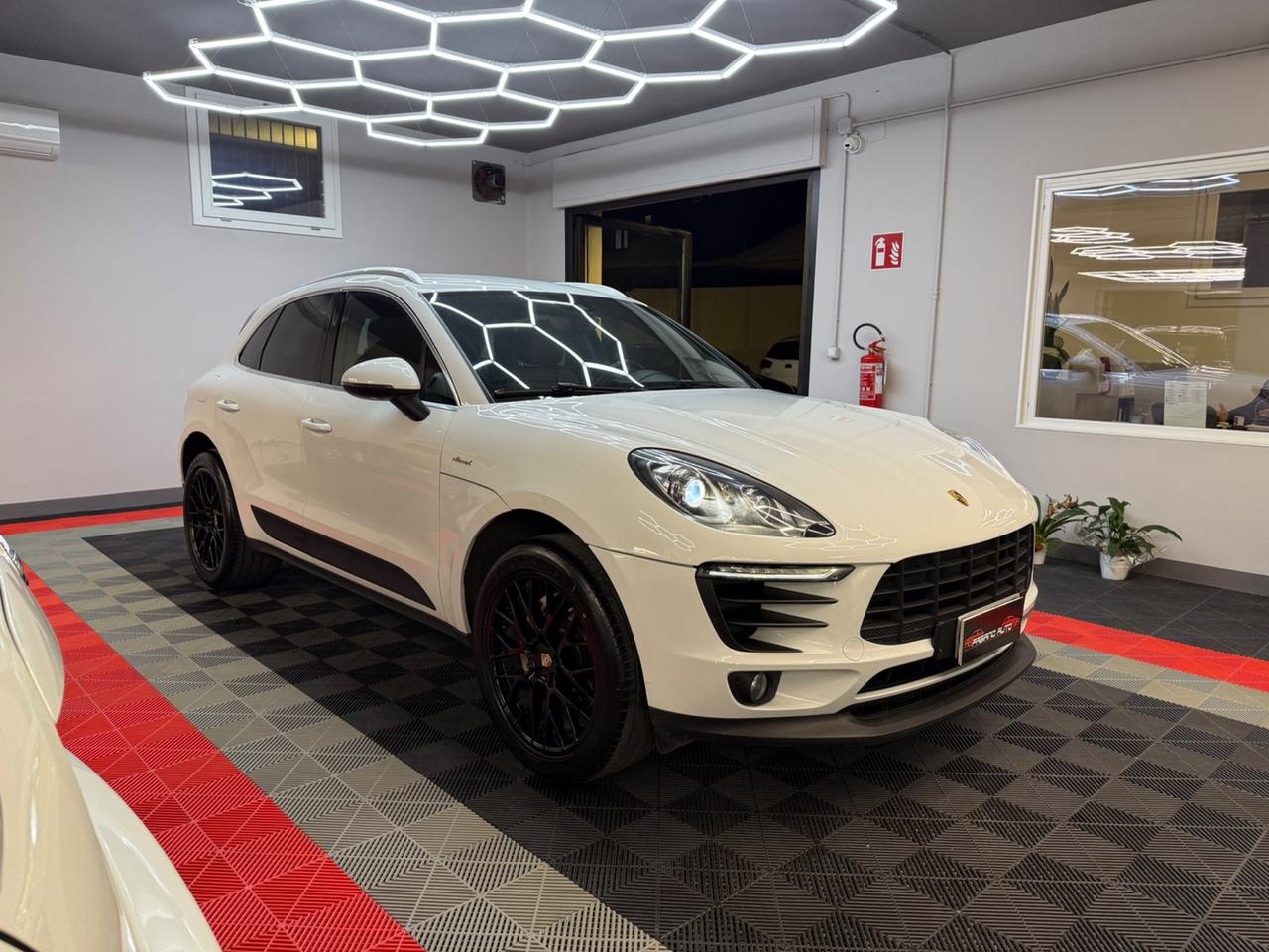 Porsche Macan 3.0 Diesel - FABIANOAUTO