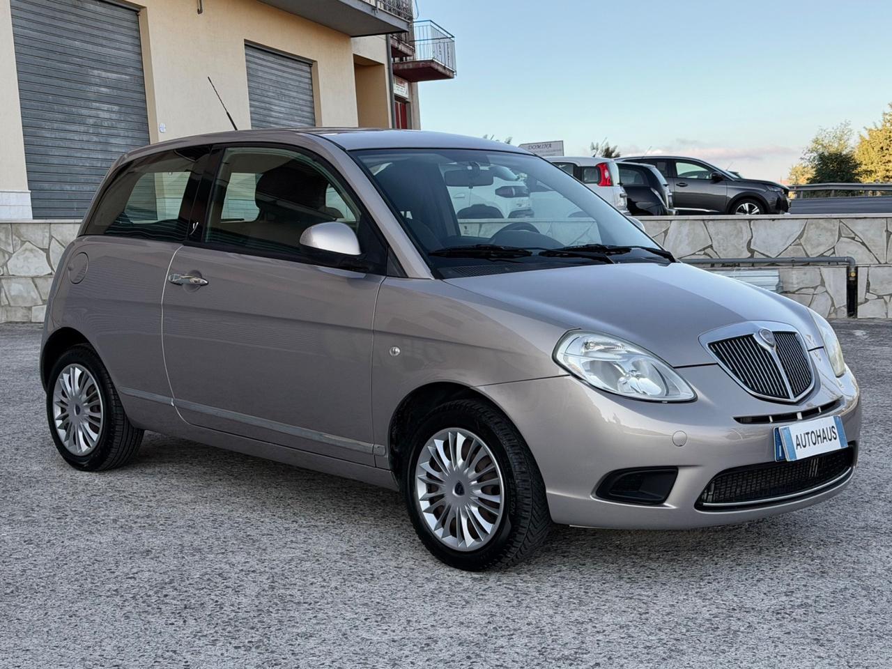 Lancia Ypsilon 1.2 69 CV Platino - SOLI 31.000KM