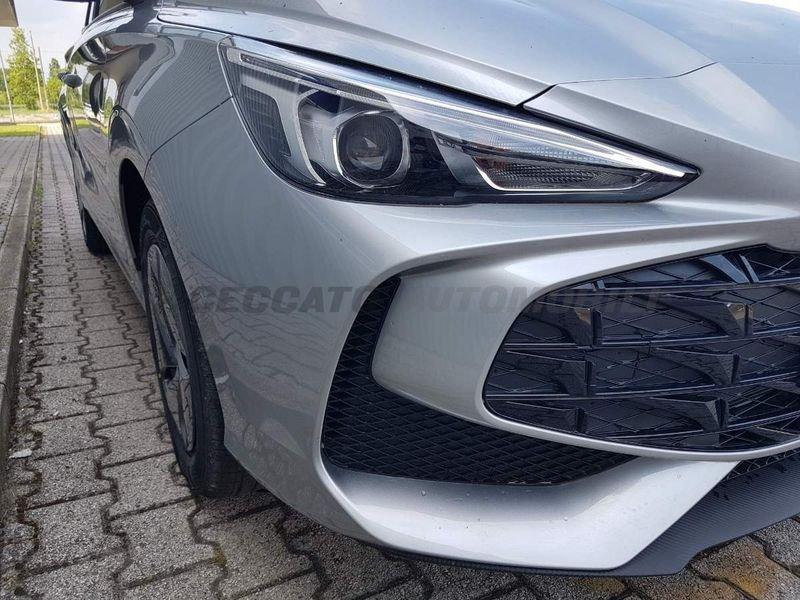 MG MG3 MG3 1.5 MT STD Cosmic Silver