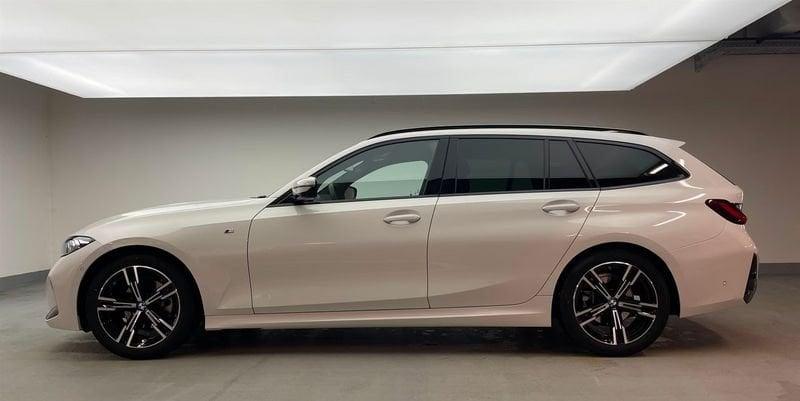 BMW Serie 3 320i MSport Touring auto Adaptive LED Head-Up Camera