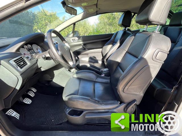 PEUGEOT 307 2.0 HDi FAP CC Féline