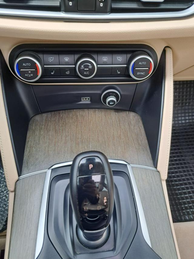 ALFA ROMEO Stelvio 2.2 D 150 CV AT8 - LUSSO - TETTO APRIB