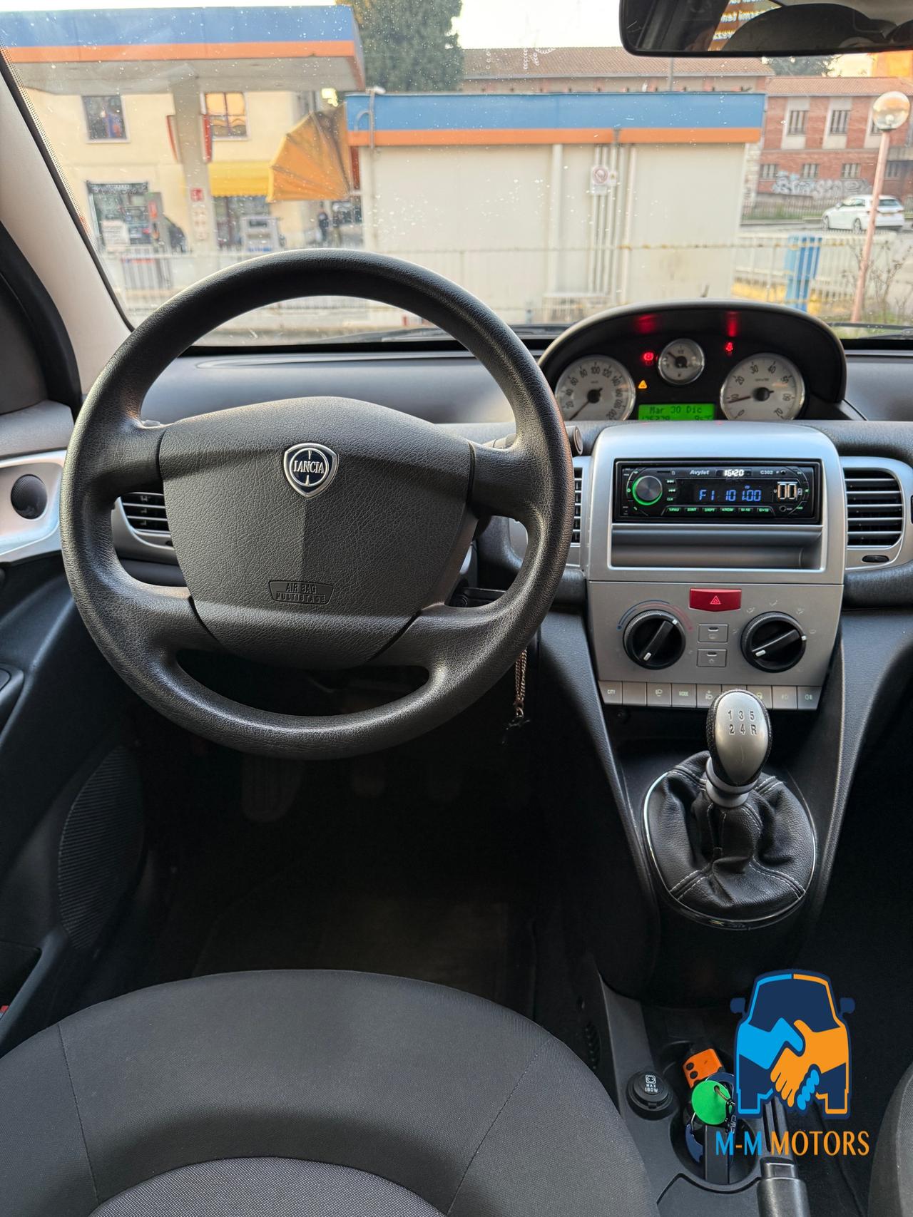 Lancia Ypsilon 3 Porte Ypsilon 1.2 8v Unyca