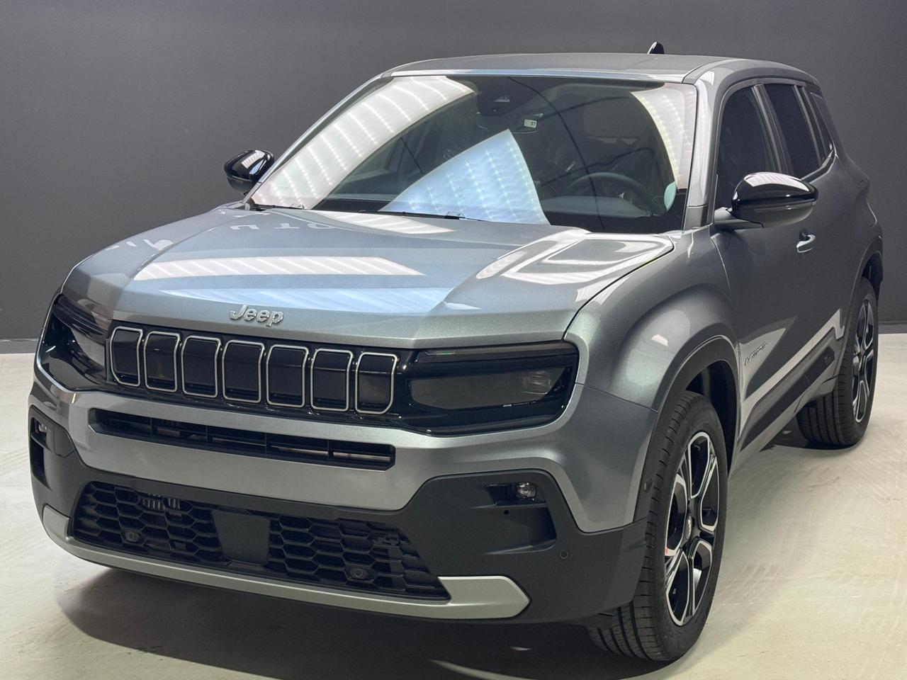 Jeep Avenger 1.2 turbo e-hybrid mhev Summit fwd 110cv edct6