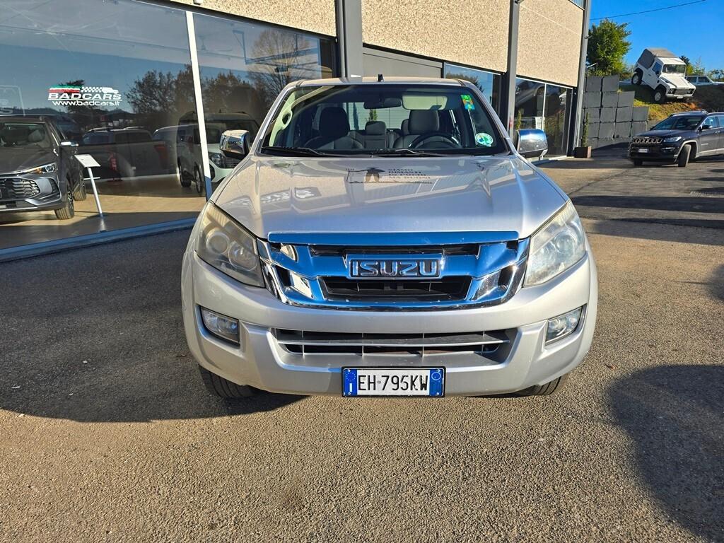 Isuzu D-Max 2.5 TDI 163CV SOLAR 4WD
