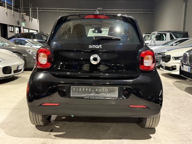 SMART ForFour 70 1.0 Passion *NEOPATENTATI*