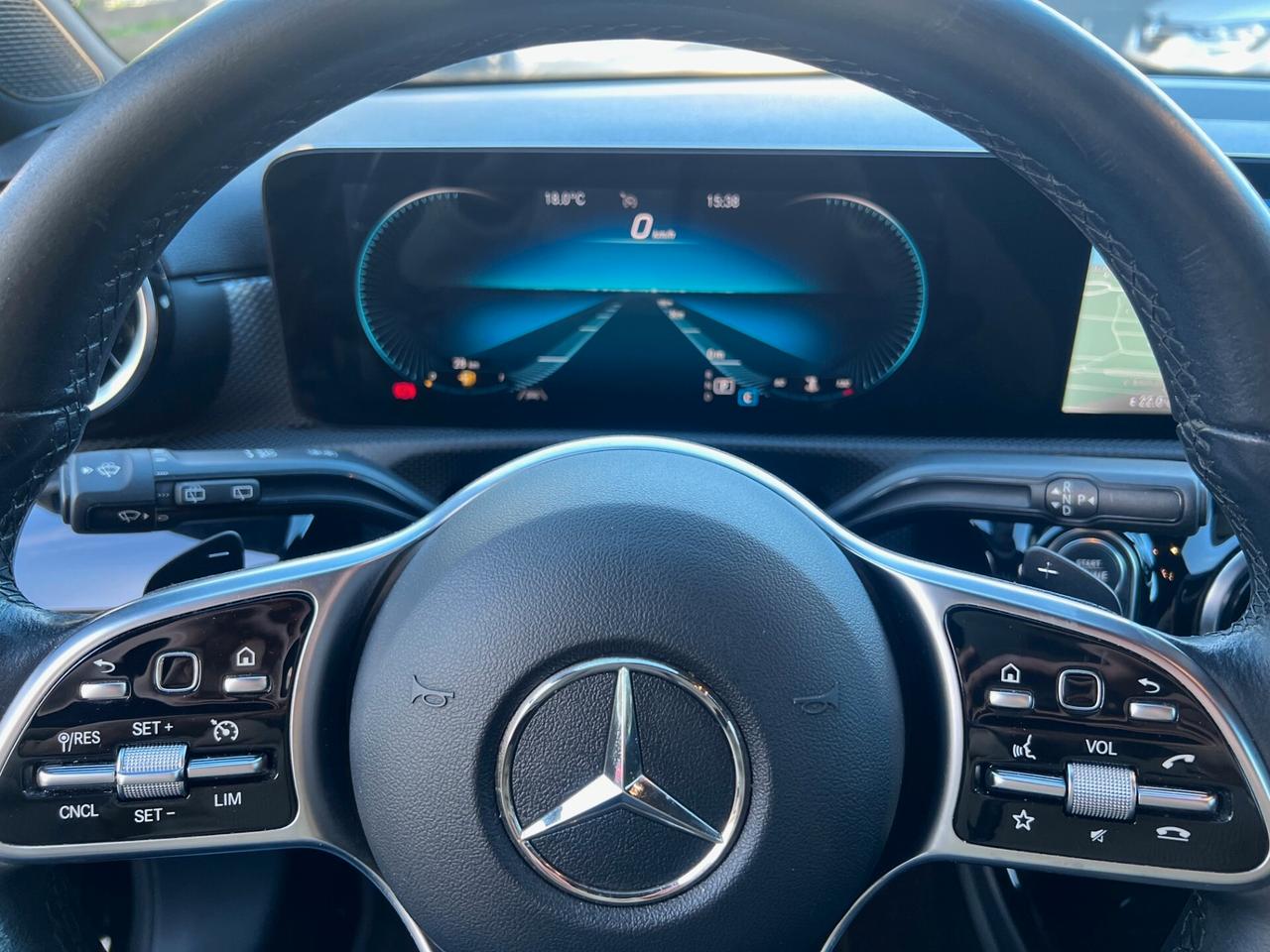 Mercedes-benz A 200 d 150cv SPORT NIGHT edition AUTOM. LED/PELLE PERF.