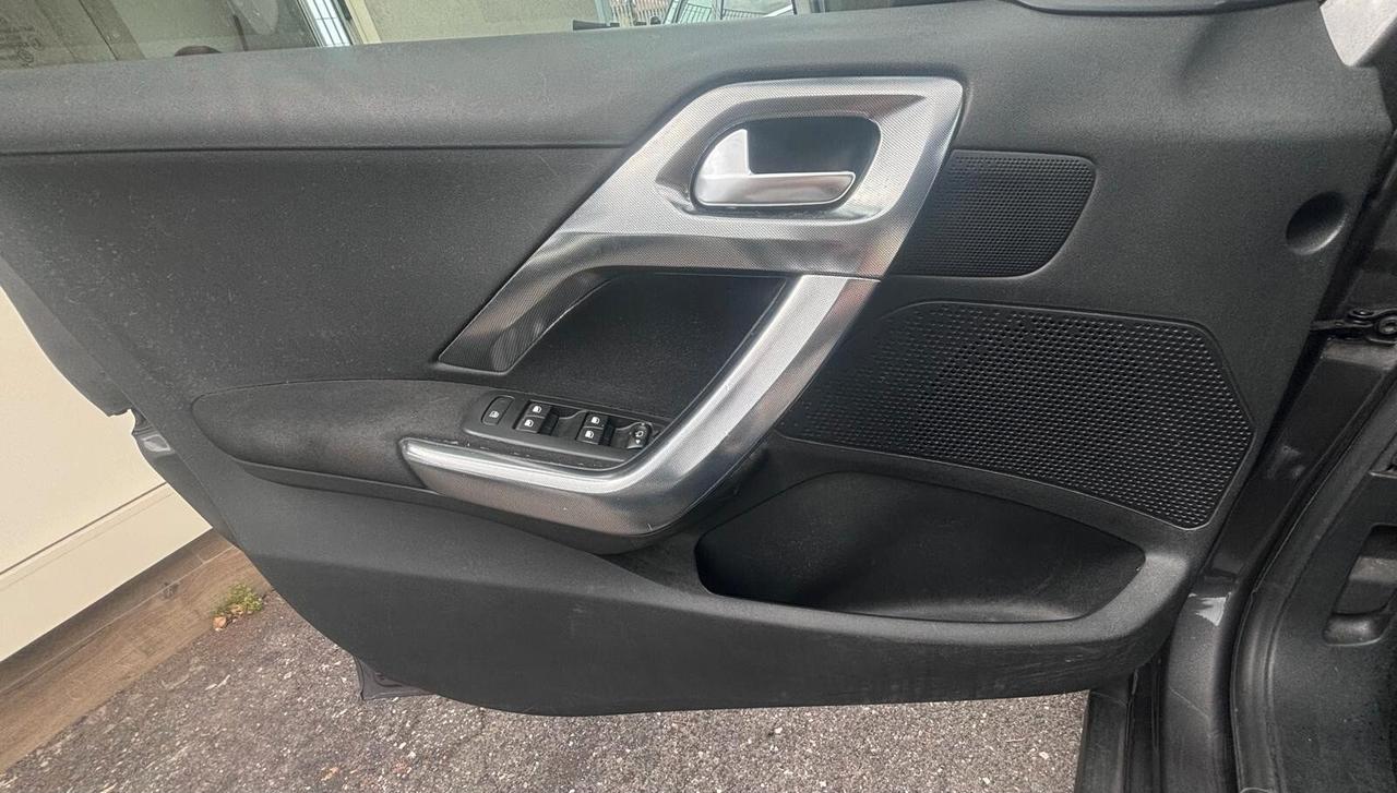 Peugeot 2008 BlueHDi 120 S&S Allure