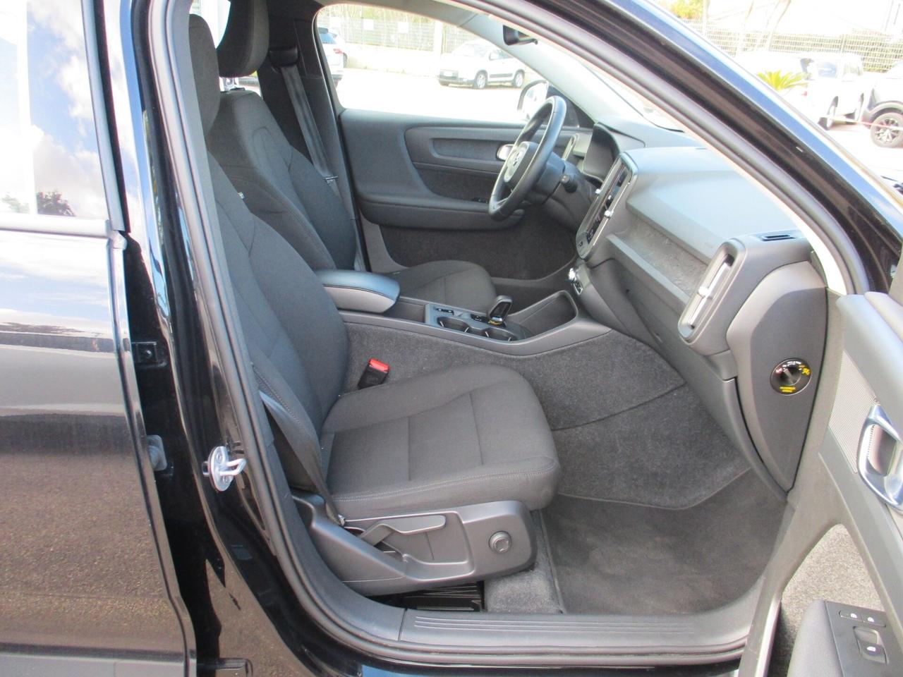 Volvo XC40 T2 automatico Essential