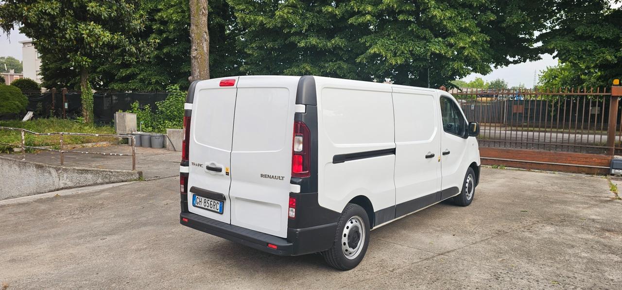 Renault Trafic T29 2.0 dCi 120CV PL-TN Furgone Ice Plus