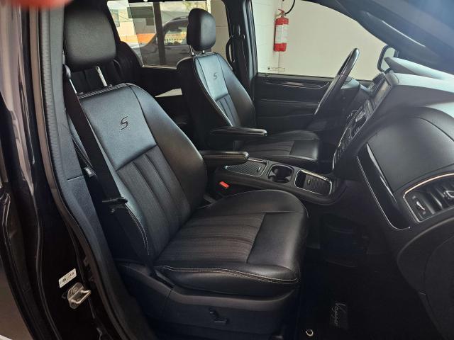 Lancia Voyager 2.8L Platinum S 177cv AUTO / 7PST
