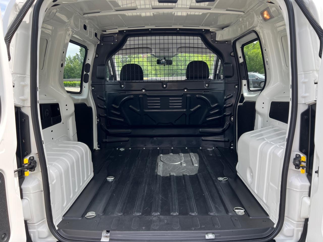 Fiat Fiorino 1.3 MJT 95CV Cargo SX