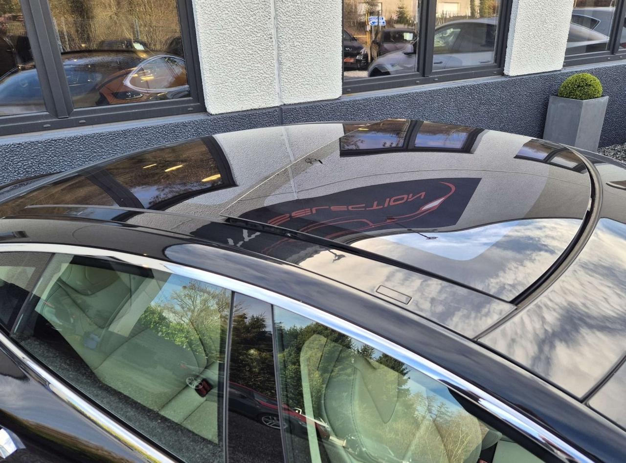 Tesla Model S 75D