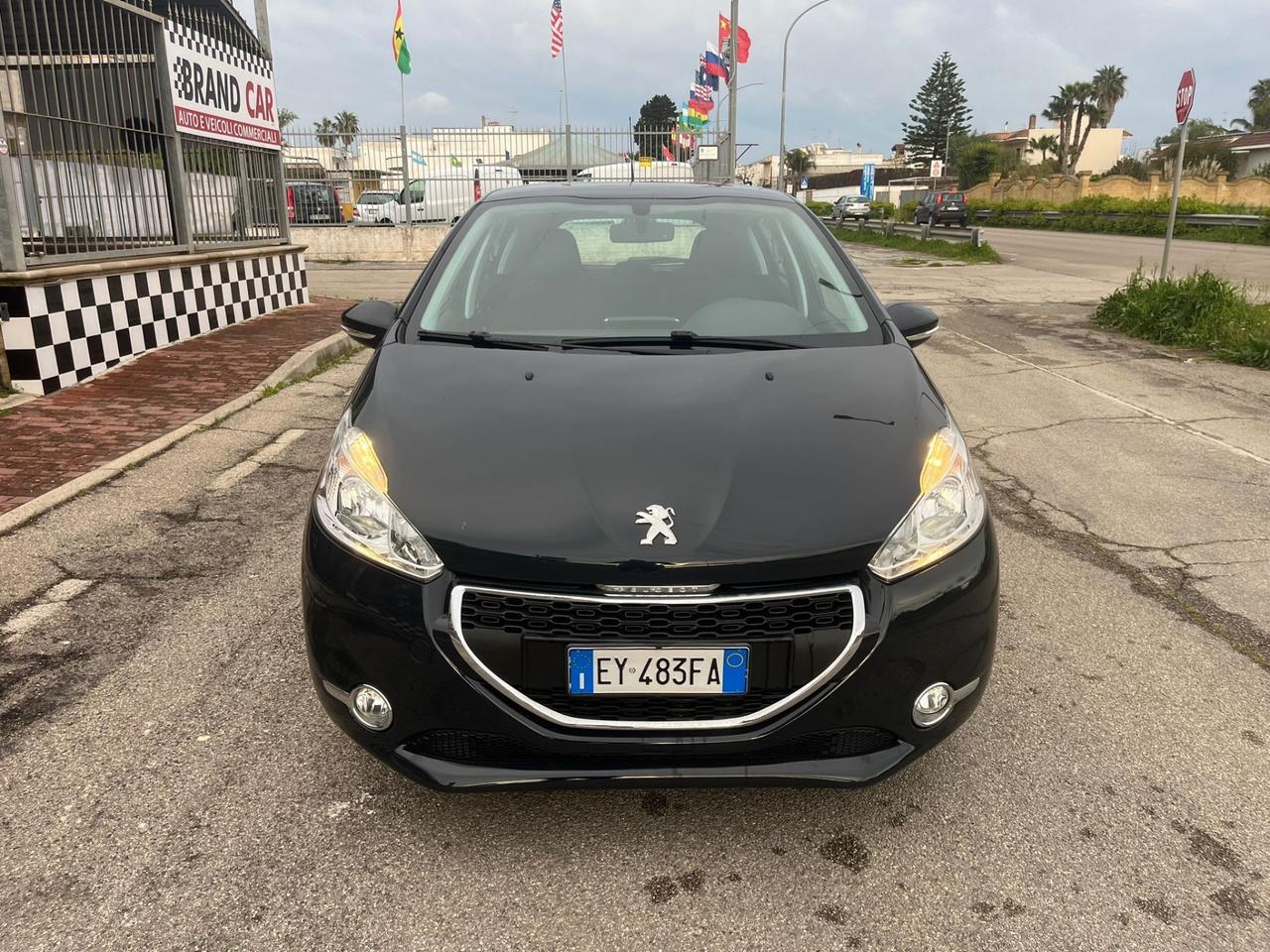 Peugeot 208 1200 5 porte Active Unipro 2015