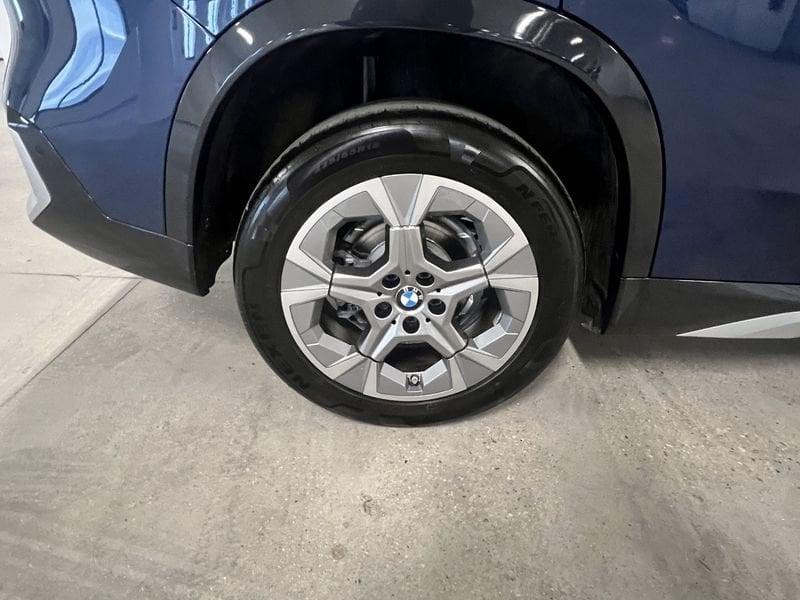 BMW X1 U11 sdrive18d X-Line auto