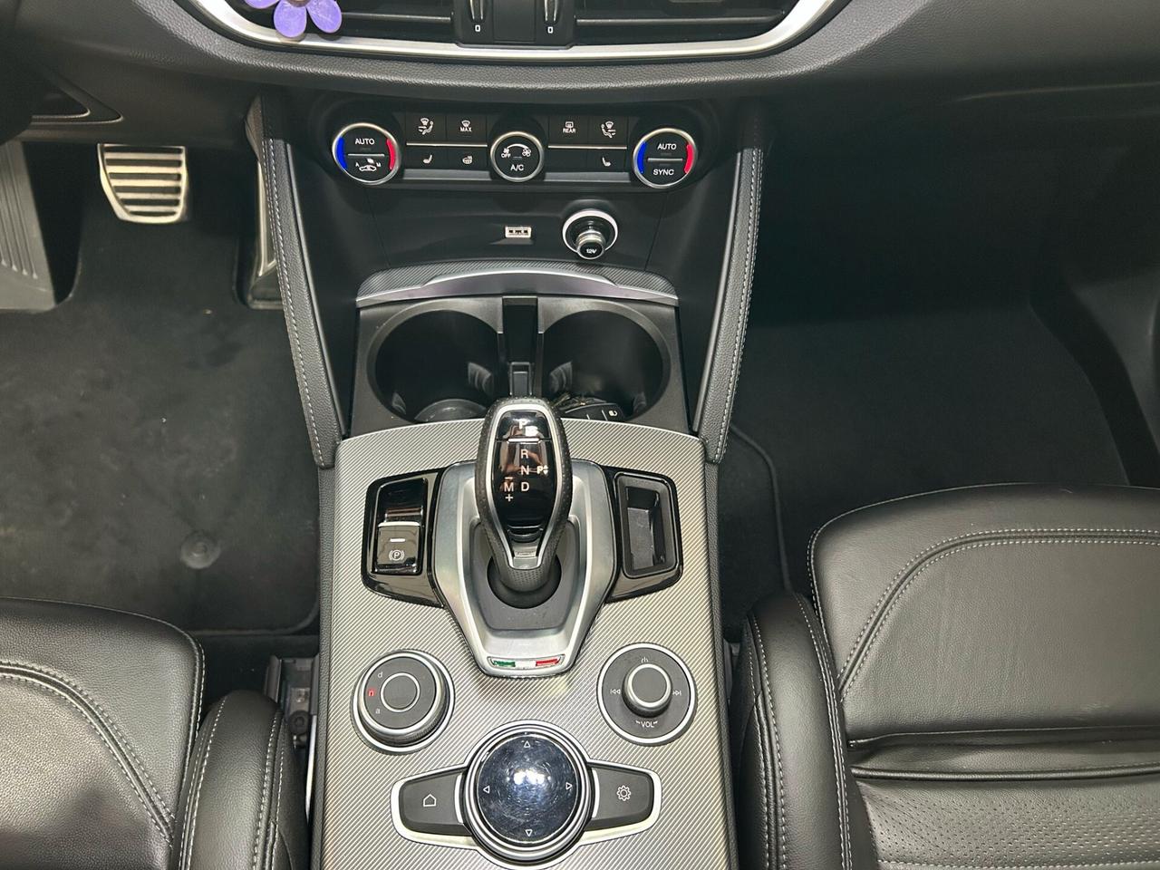 Alfa Romeo Stelvio 2.2 Turbodiesel 210 CV AT8 Q4 Veloce