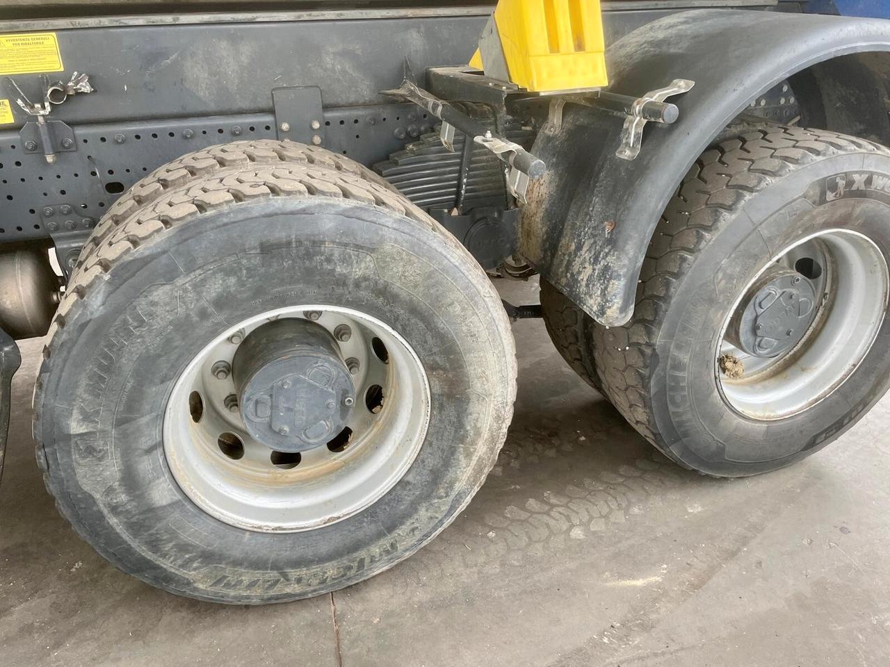 IVECO TRAKKER 8X4 T-WAY 510 - ***VEICOLO INCIDENTATO***