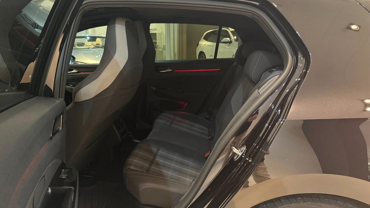 Volkswagen Golf 2.0 TDI GTD 200cv - 2022