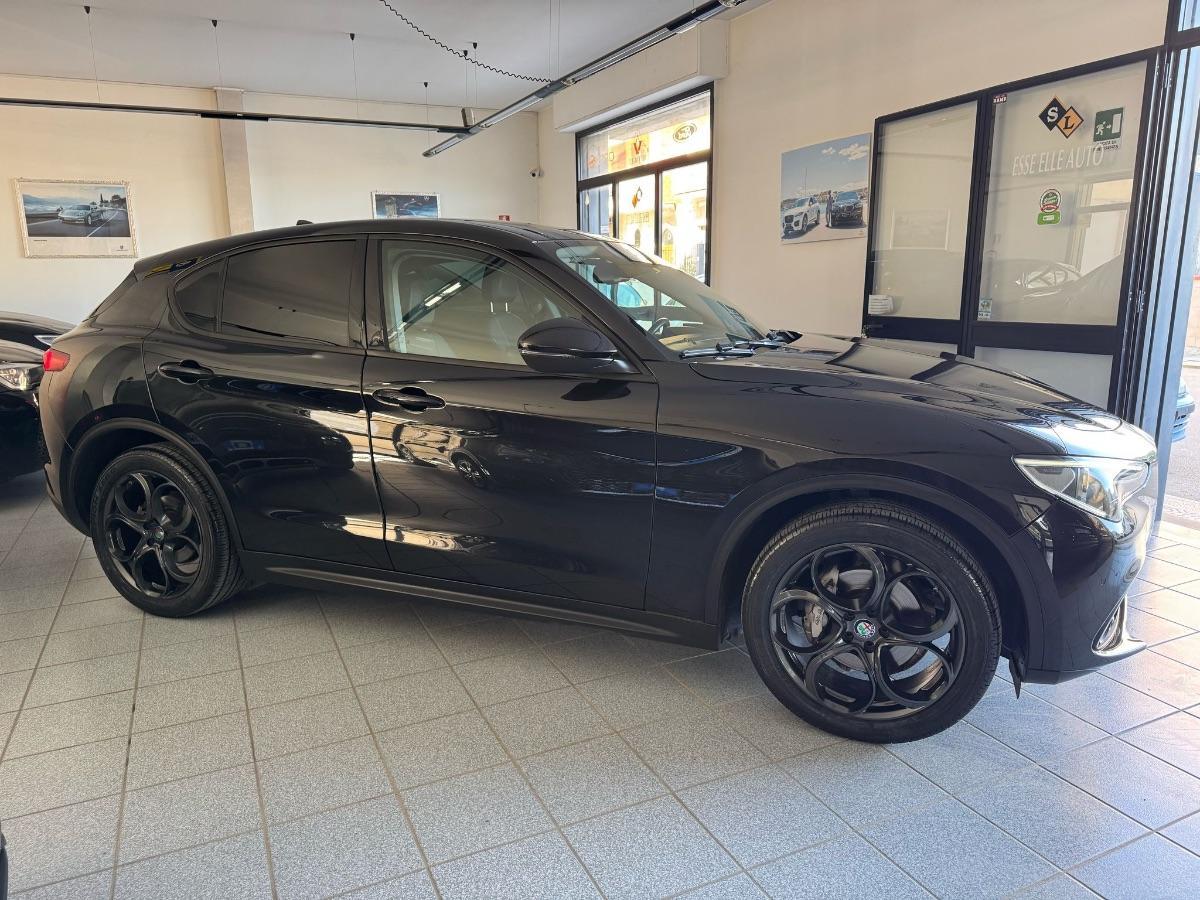 ALFA ROMEO STELVIO 2.2 T.diesel 190 CV AT8 Q4 Exec.