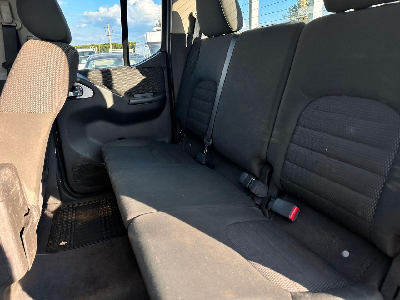 Nissan Navara 2.5 dCi 190CV 4 porte Double Cab XE