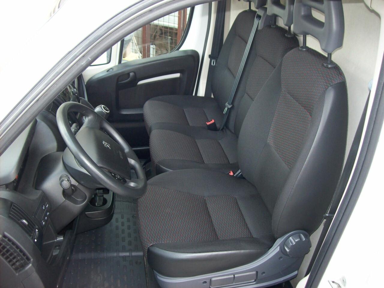 Peugeot Boxer 333 L2H2 2.2 BlueHDi 140CV