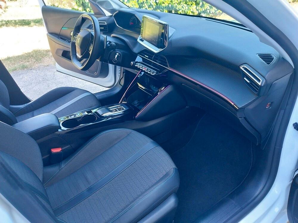 Peugeot 208 PureTech 100 Stop&Start EAT8 5 porte Allure Pack