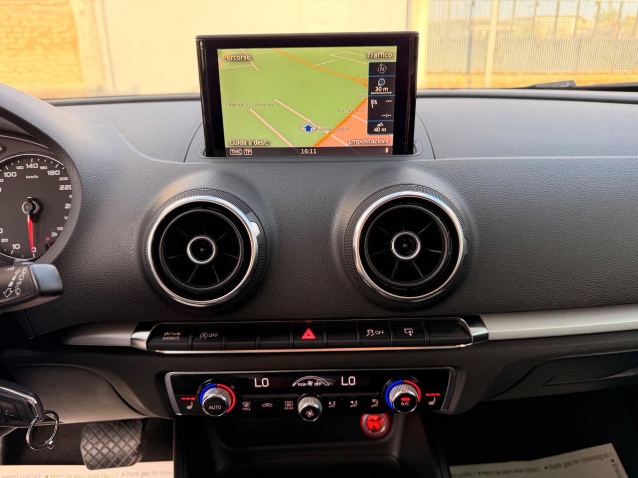 Audi A3 SPB 1.6 TDI 116Cv S tronic TOTAL BLACK