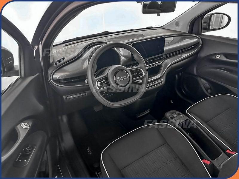 FIAT 500 500e Berlina 42 kWh berlina