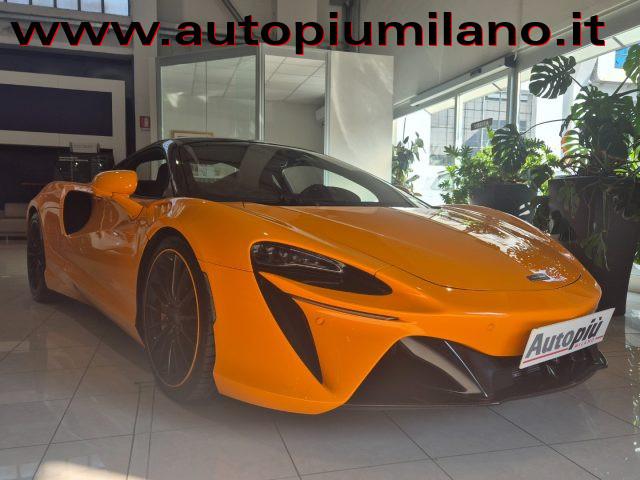 MCLAREN Artura Artura