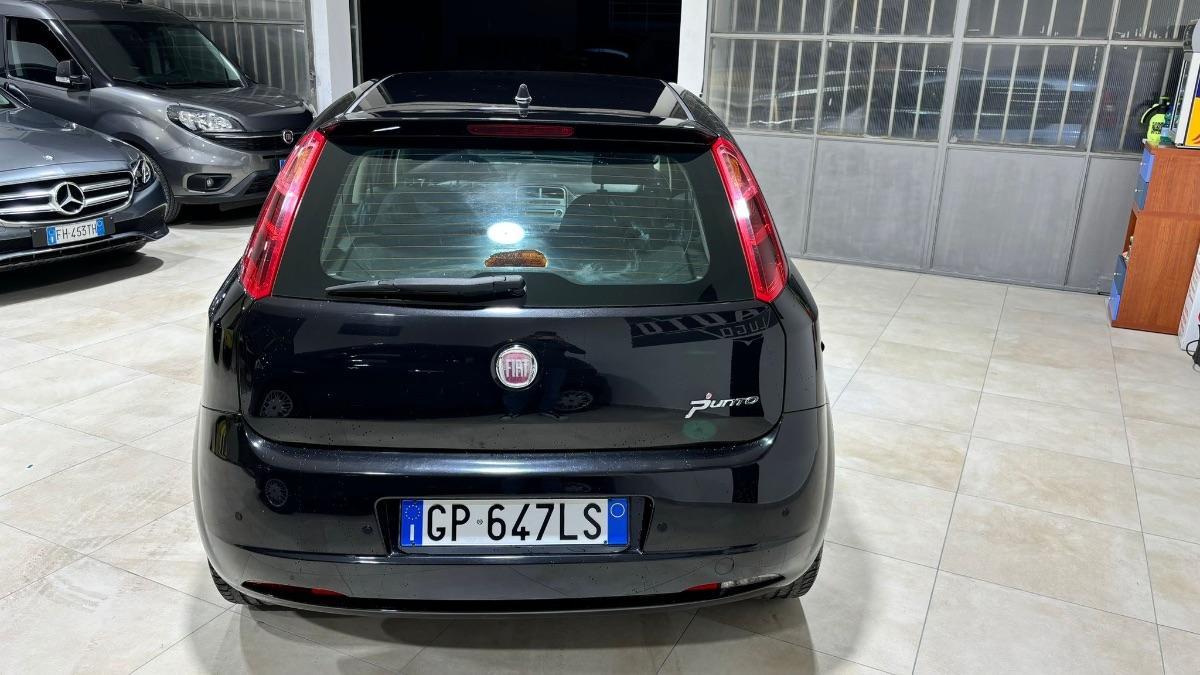 FIAT - Grande Punto - 1.4 5 porte Actual GPL
