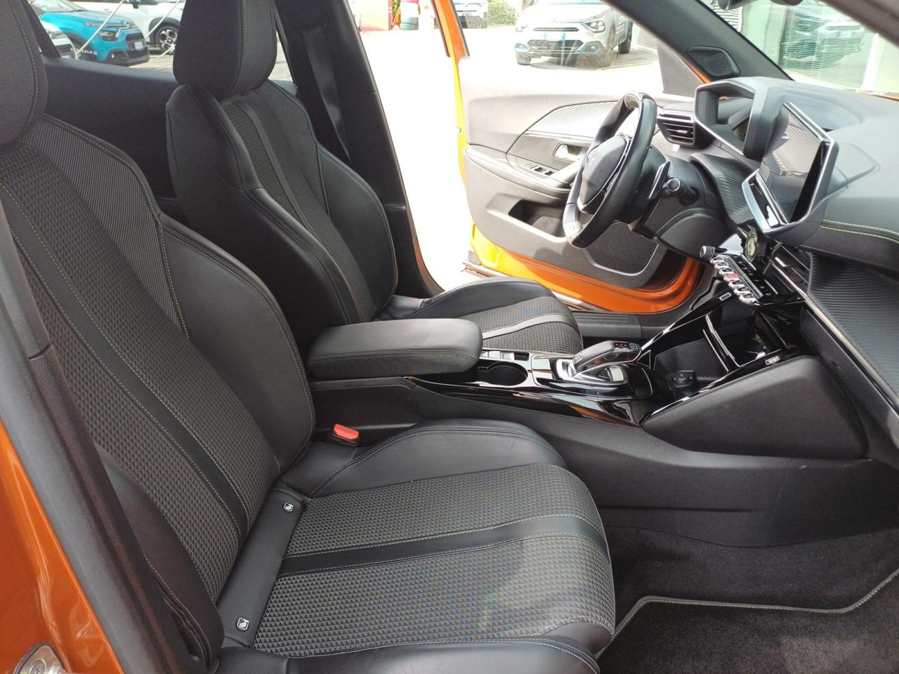 PEUGEOT 2008 2ª serie - 2008 PureTech 130 S&S EAT8 GT