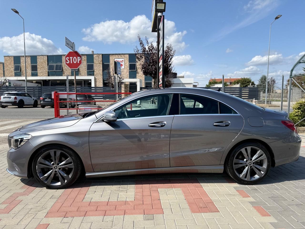 Mercedes-benz CLA 220 d Automatic Premium .IVA ESPOSTA
