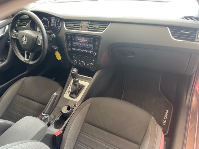 SKODA Octavia 2.0 TDI 150 CV DSG Wagon Executive