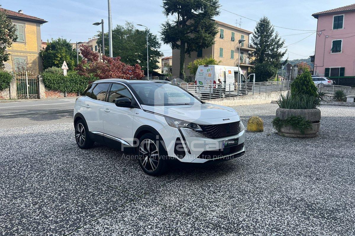 PEUGEOT 3008 Hybrid 225 e-EAT8 Allure Pack