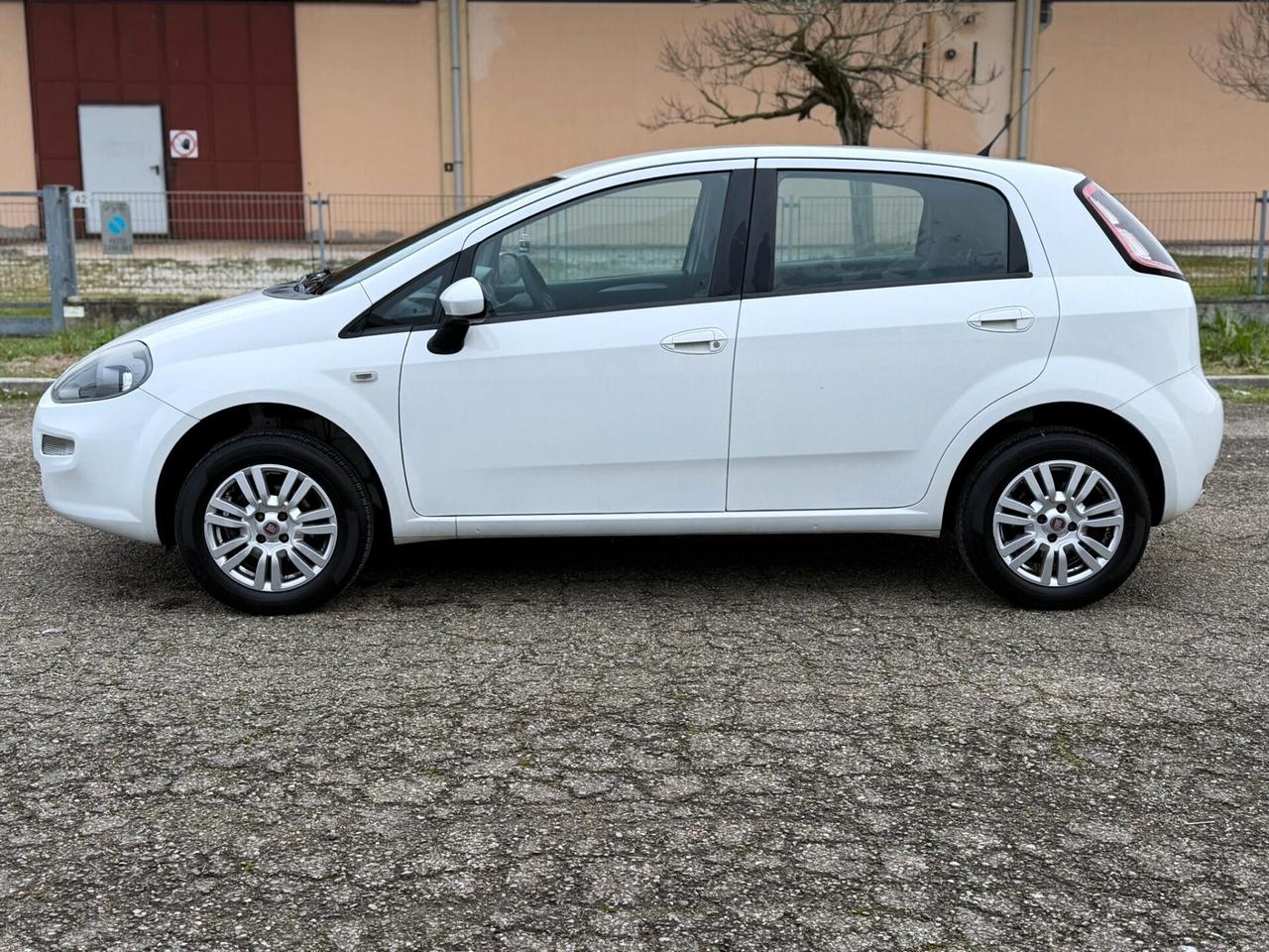 Fiat Punto Evo 1.4 Benzina Metano EURO 5B